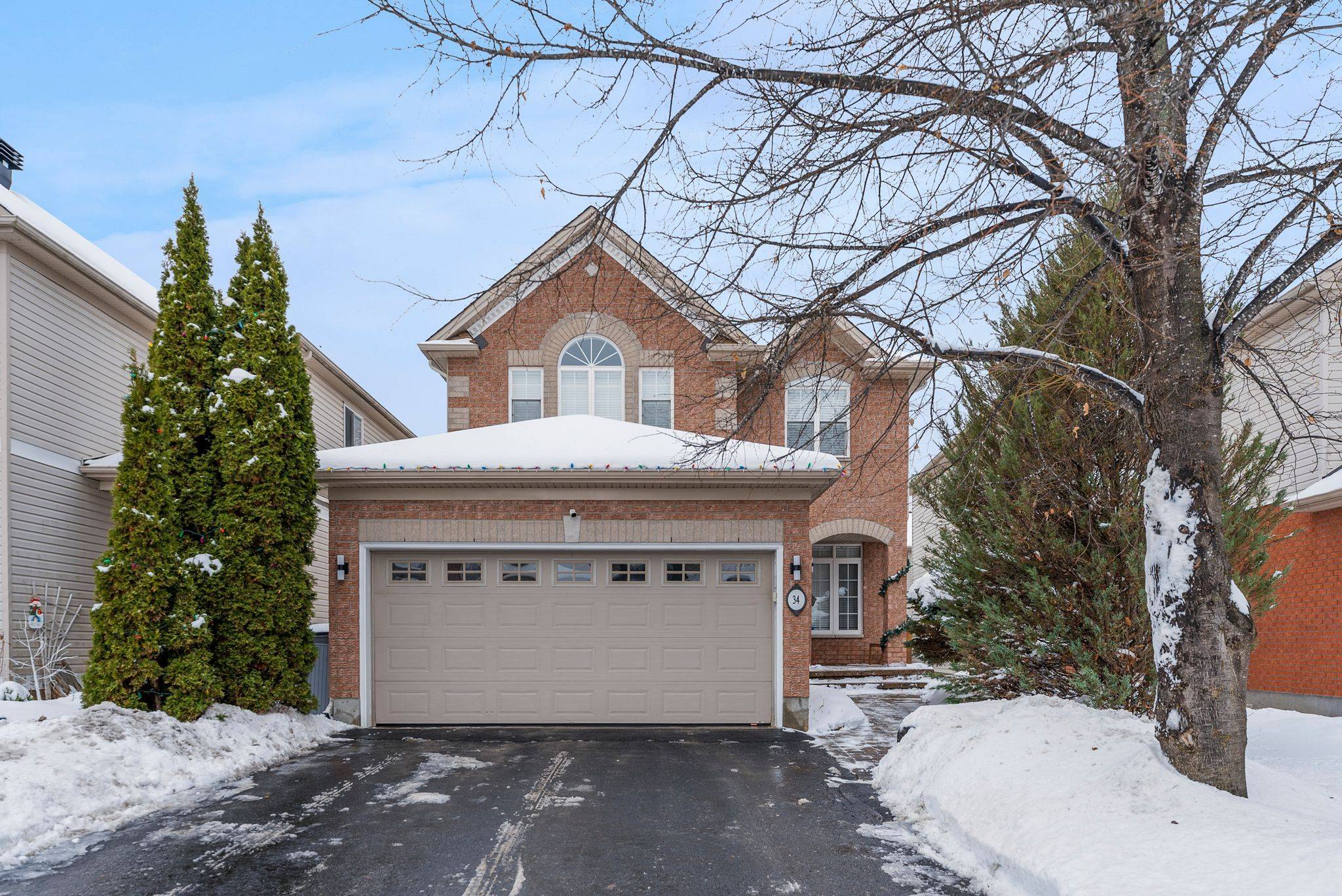 Kanata, ON K2K 3M5,34 Catterick CRES