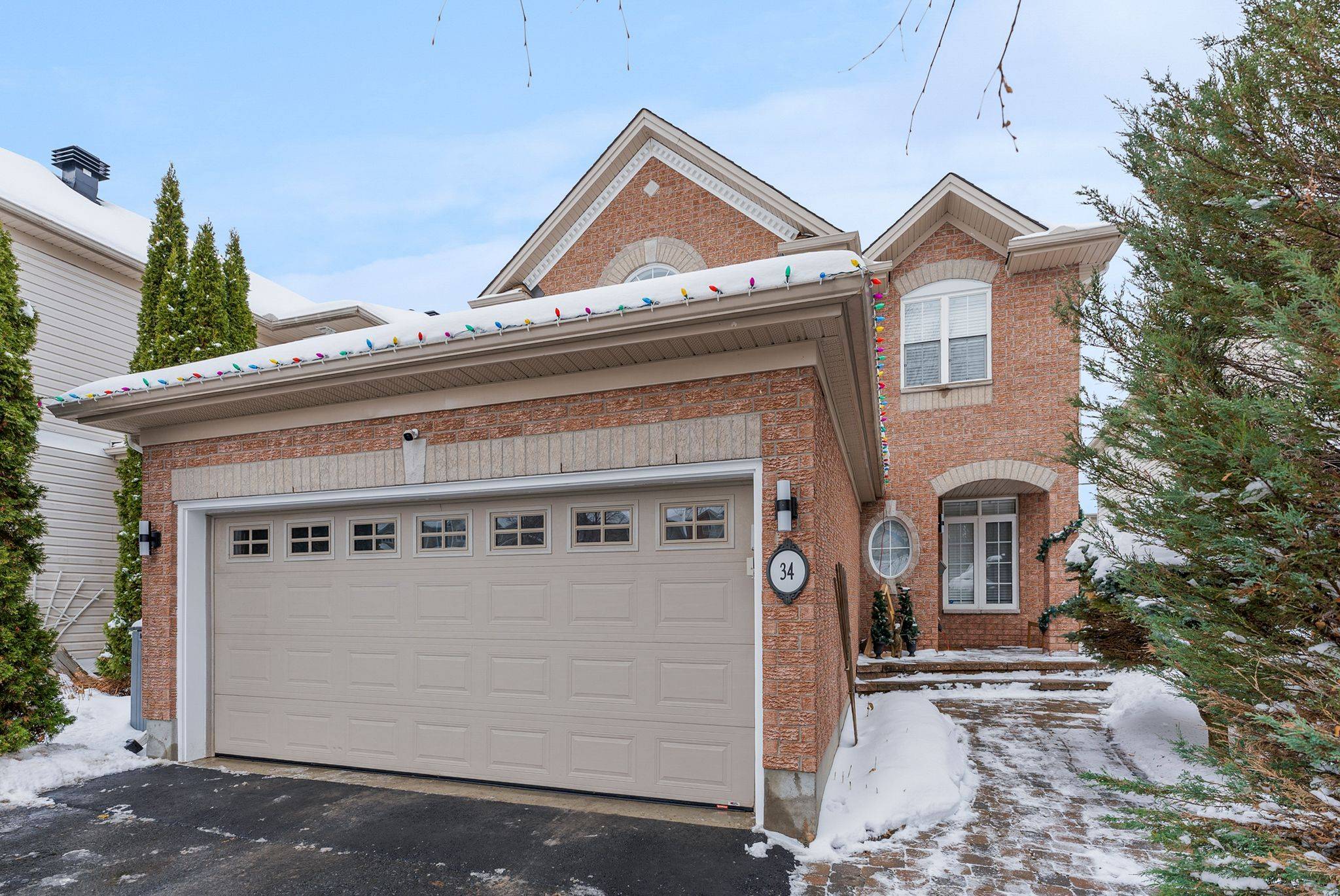Kanata, ON K2K 3M5,34 Catterick CRES