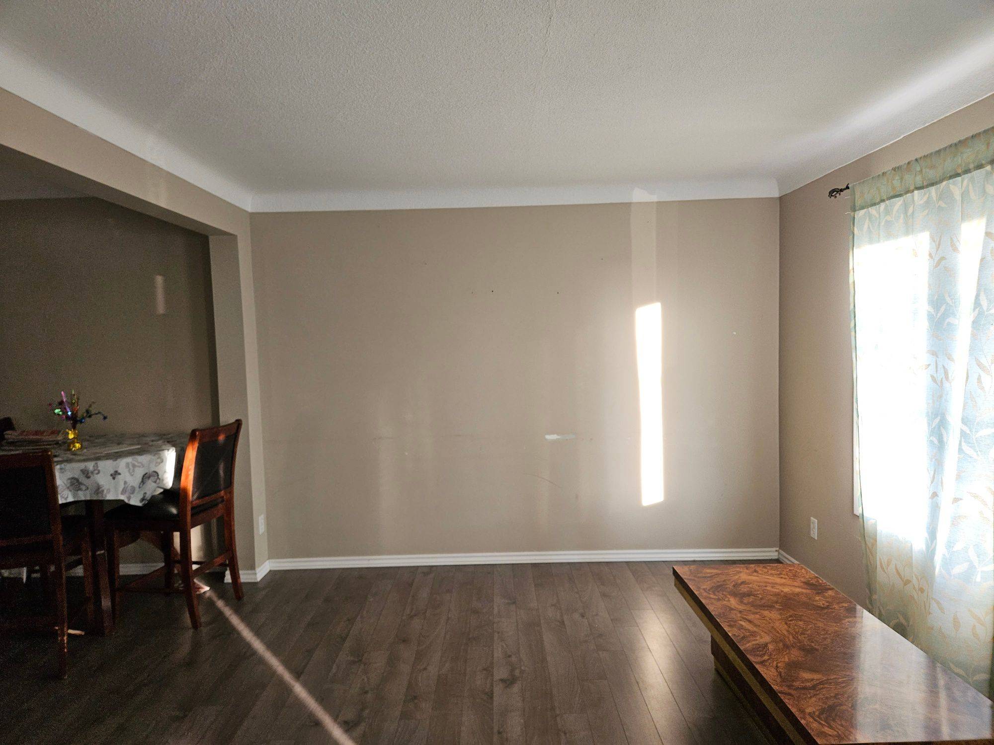 Welland, ON L3C 5R9,100 ENDICOTT TER #B