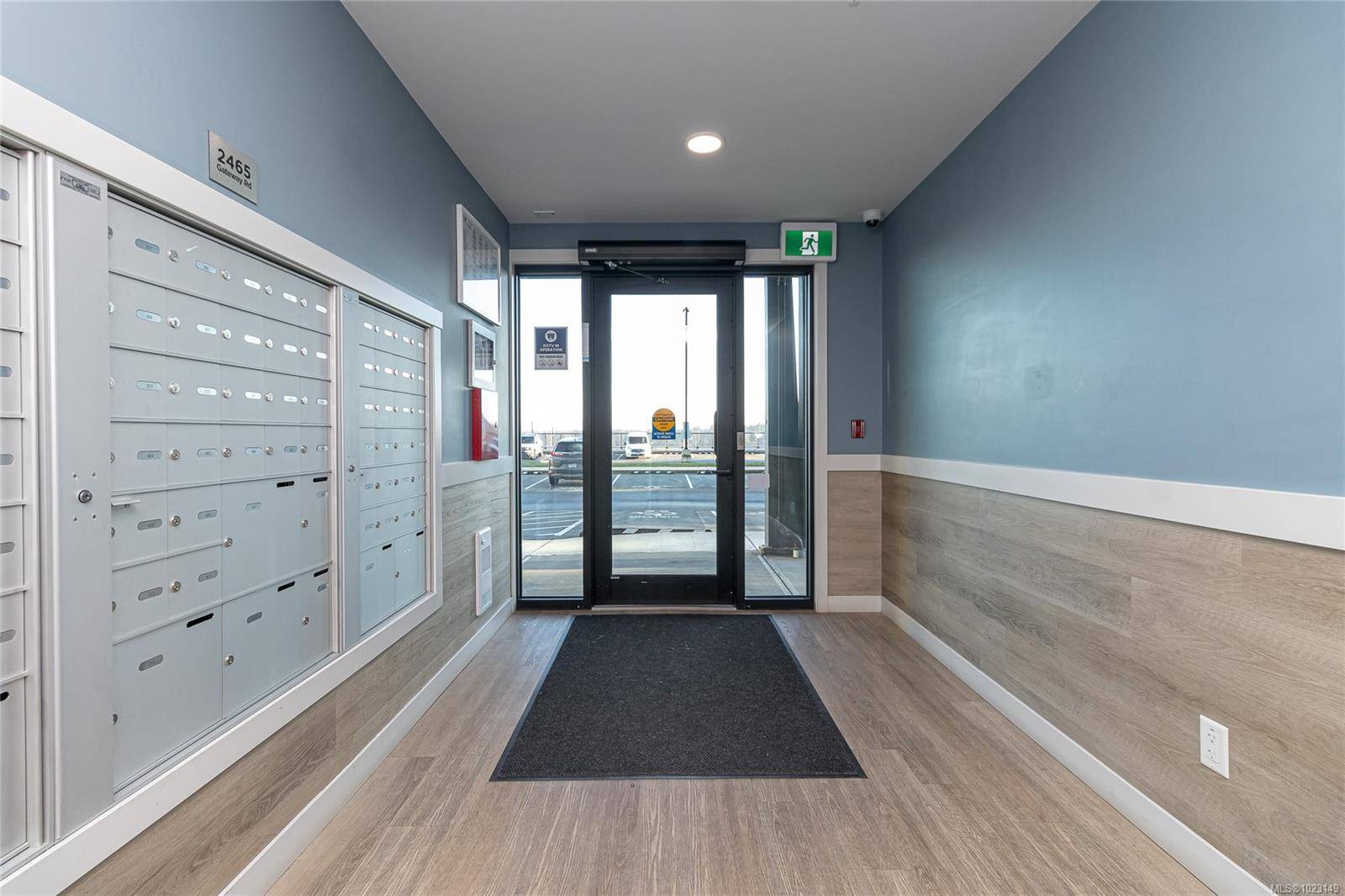 Langford, BC V9B 6R1,2465 Gateway Rd #204