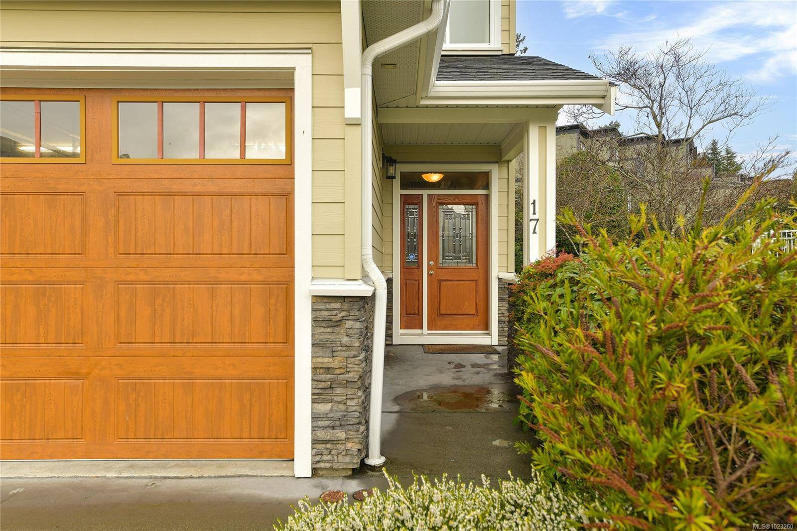 Sooke, BC V9Z 1L4,6995 NORDIN Rd #17