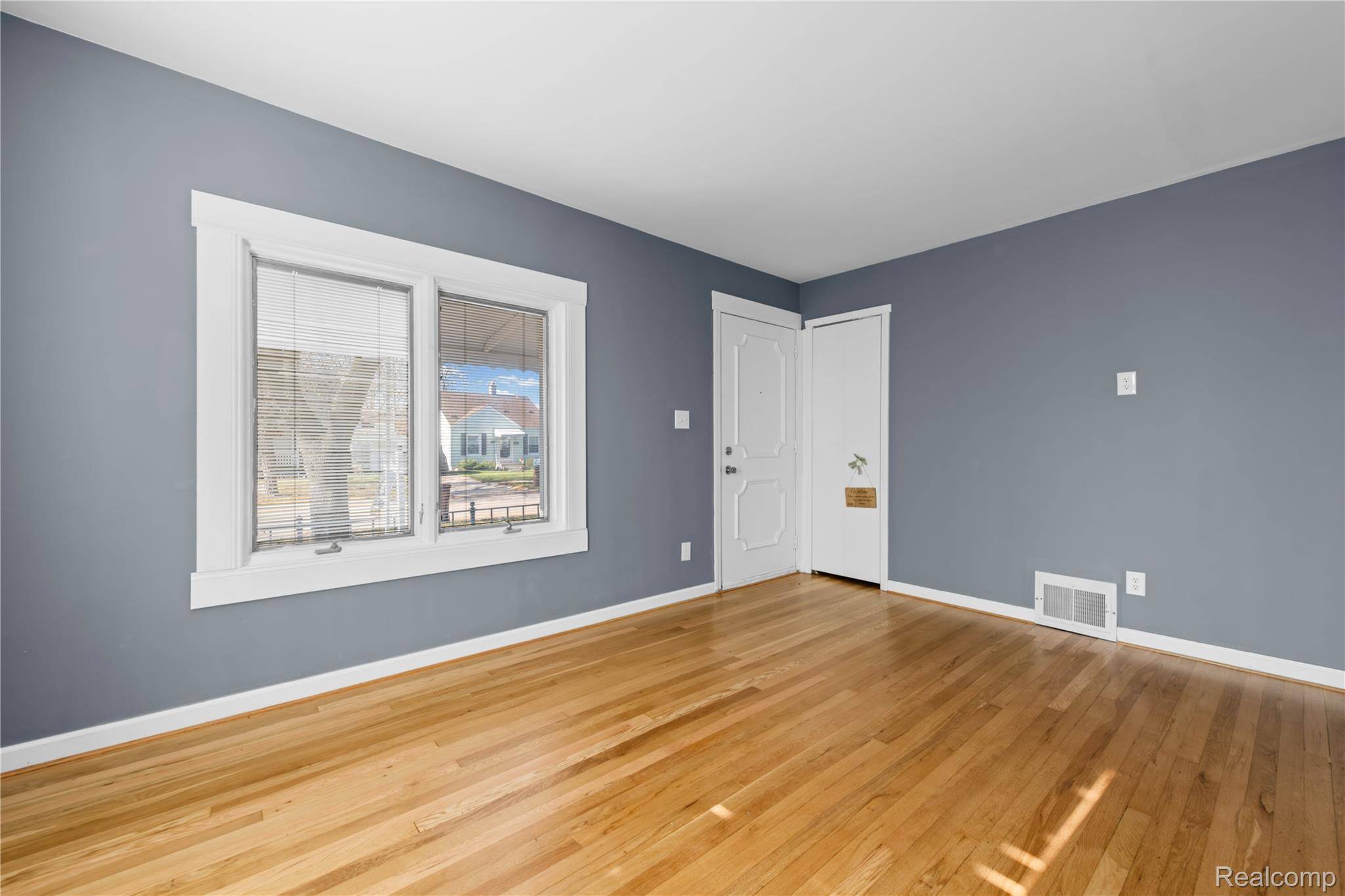 Southgate, MI 48195,13787 Irene ST