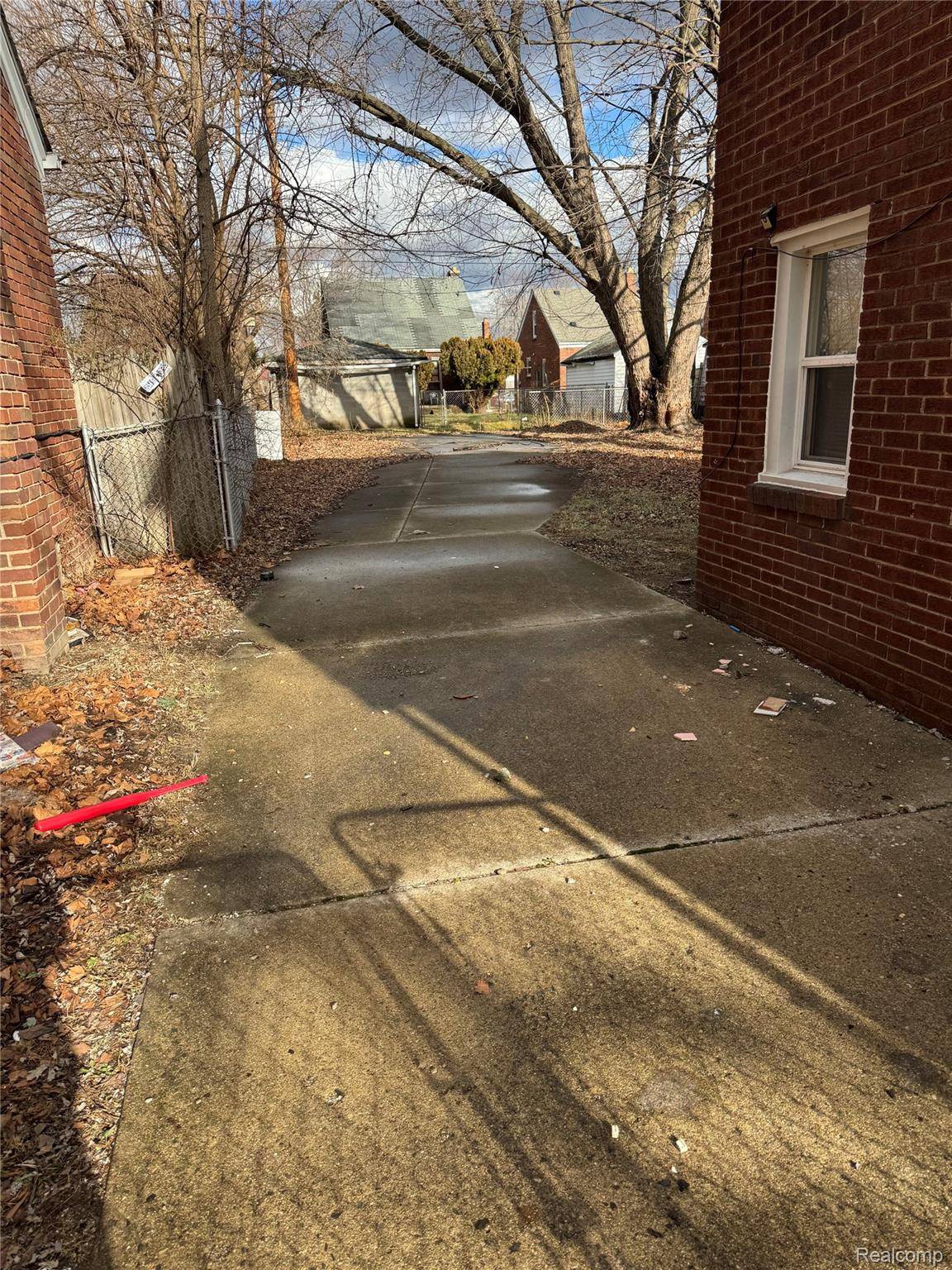 Detroit, MI 48205,13693 Edmore DR