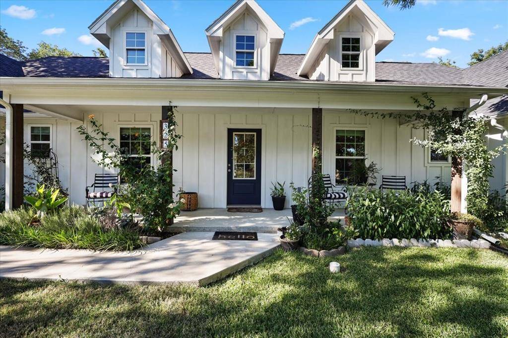 Cedar Hill, TX 75104,325 Short Street