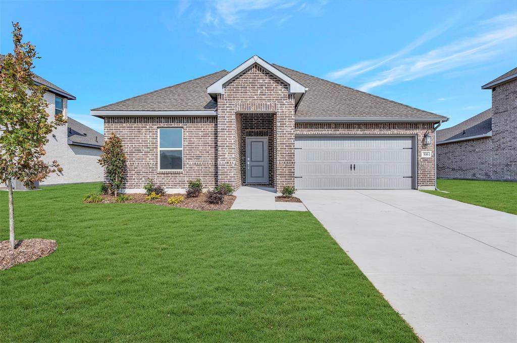 Van Alstyne, TX 75495,516 Brookside Drive