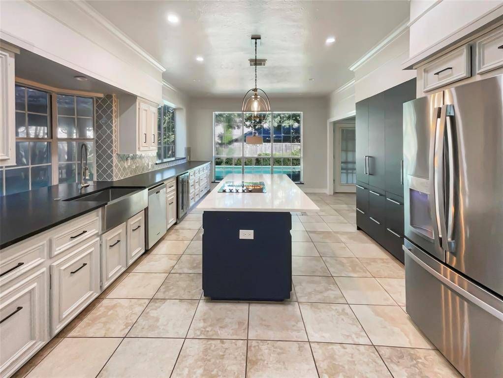 Fort Worth, TX 76132,6804 Savannah Lane