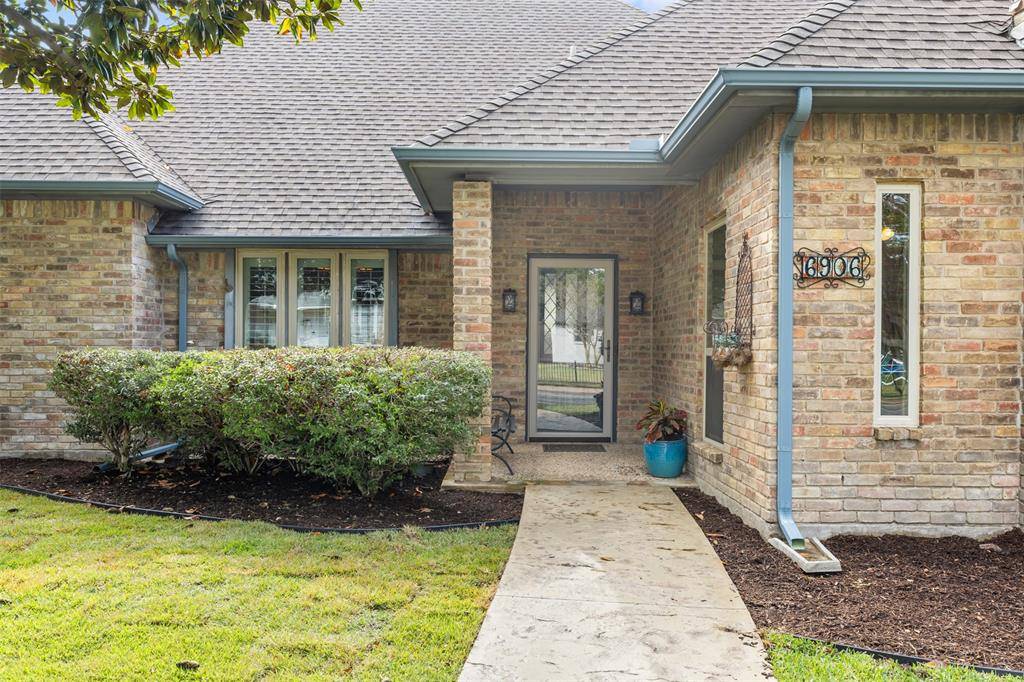 Dallas, TX 75248,6906 Brentfield Drive