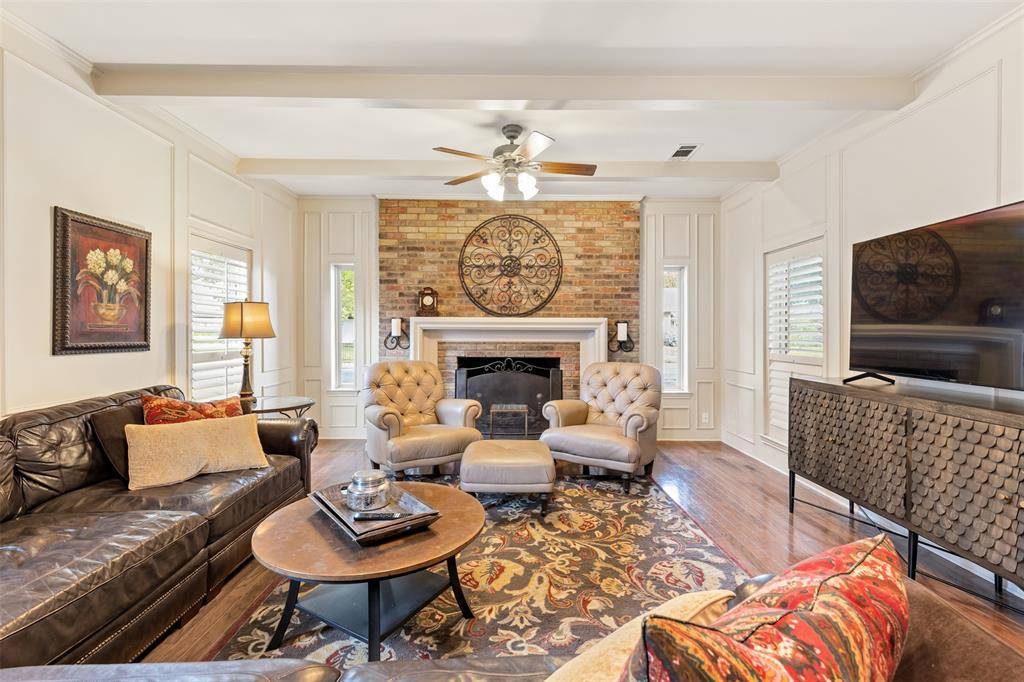 Dallas, TX 75248,6906 Brentfield Drive