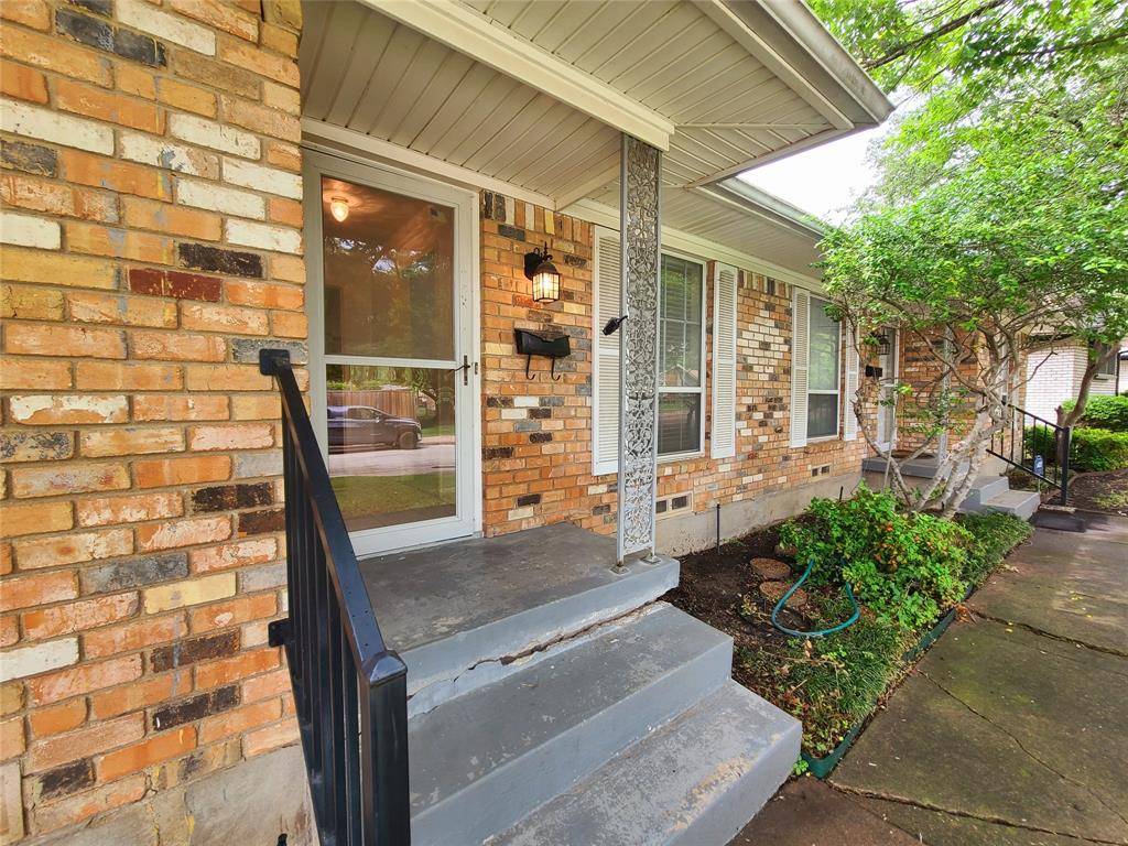 Dallas, TX 75214,7409 Brentcove Circle