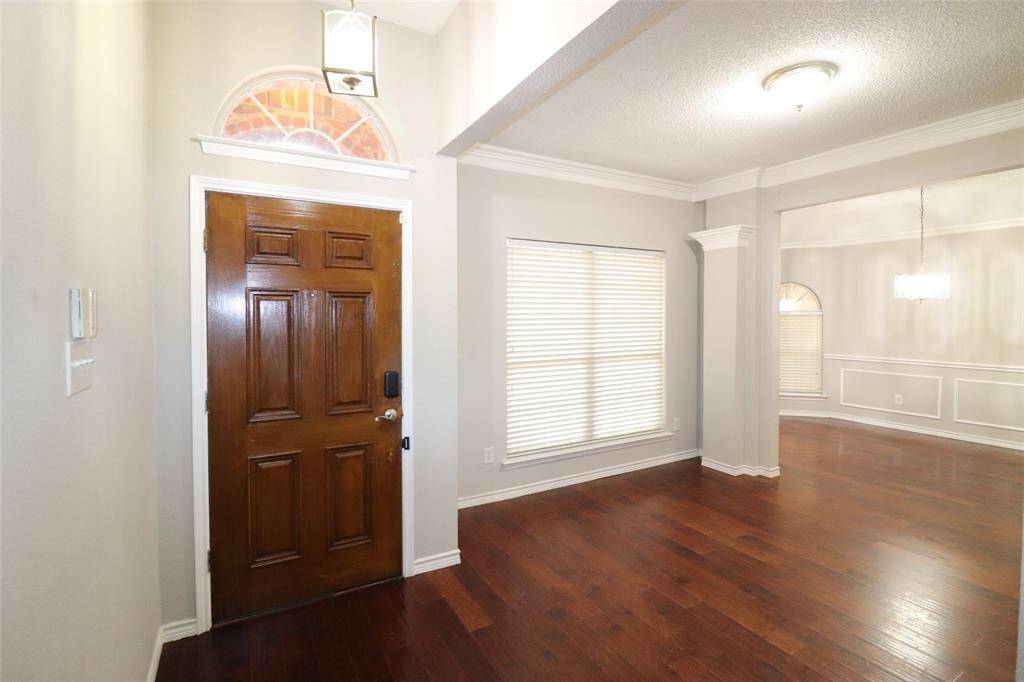 Garland, TX 75040,2202 Lone Pecan Drive