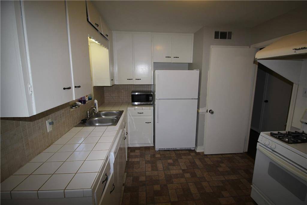 Dallas, TX 75214,6703 Vada Drive