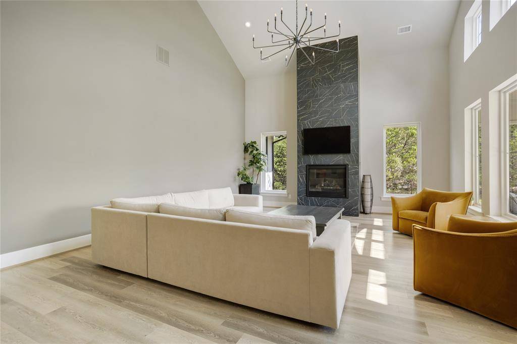 Van Alstyne, TX 75495,1095 Sister Grove Road