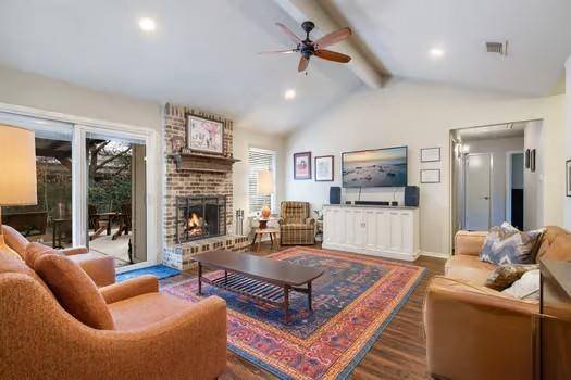 Denton, TX 76209,2000 Navajo Street