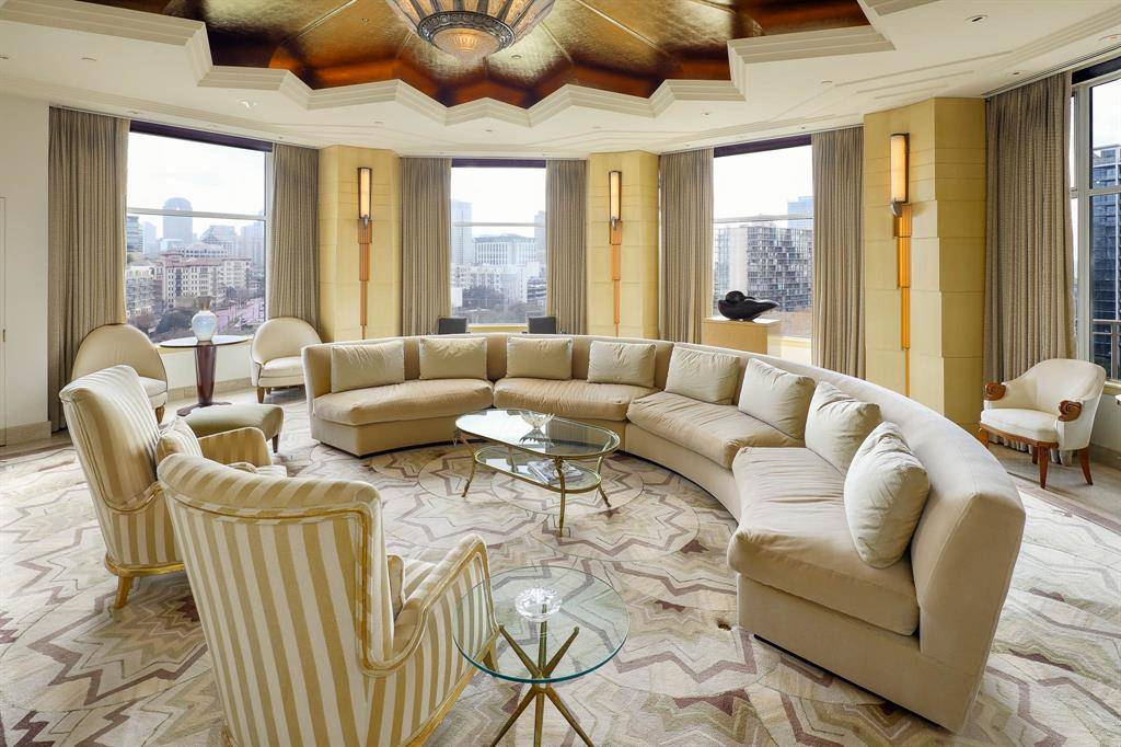 Dallas, TX 75219,2801 Turtle Creek Boulevard #8W