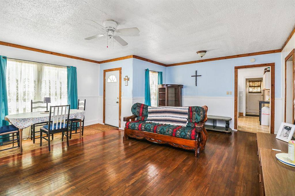 Coleman, TX 76834,605 W Walnut Street