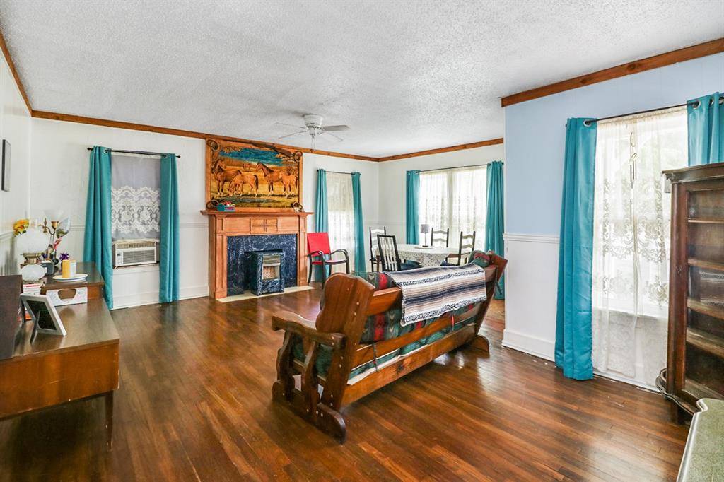 Coleman, TX 76834,605 W Walnut Street