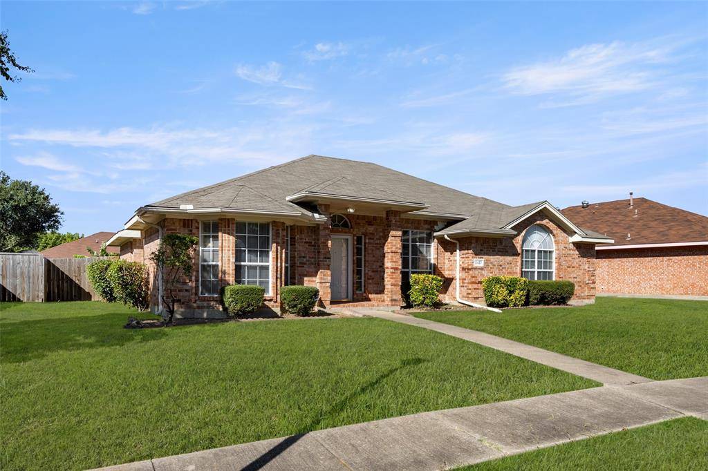 Lancaster, TX 75134,1417 WARWICK Drive