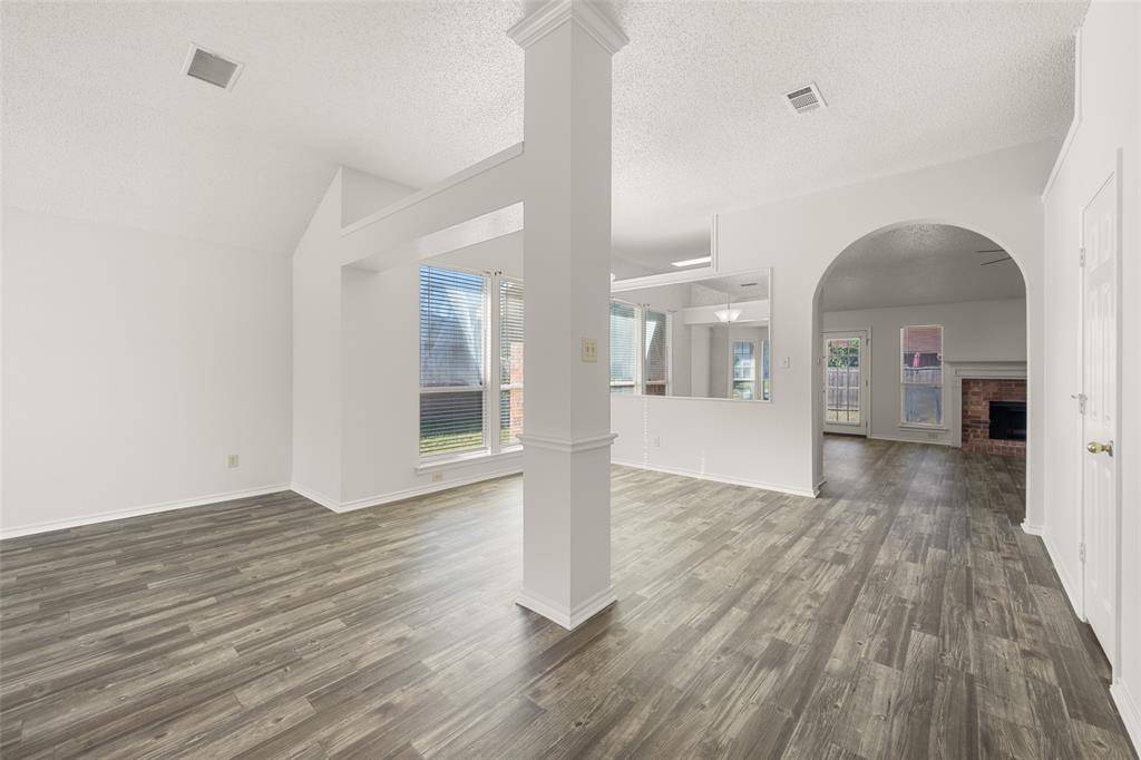 Lancaster, TX 75134,1417 WARWICK Drive