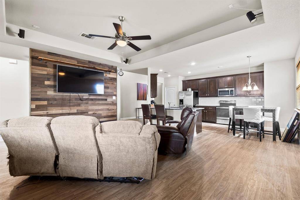 Sanger, TX 76266,11 Pleasant Valley