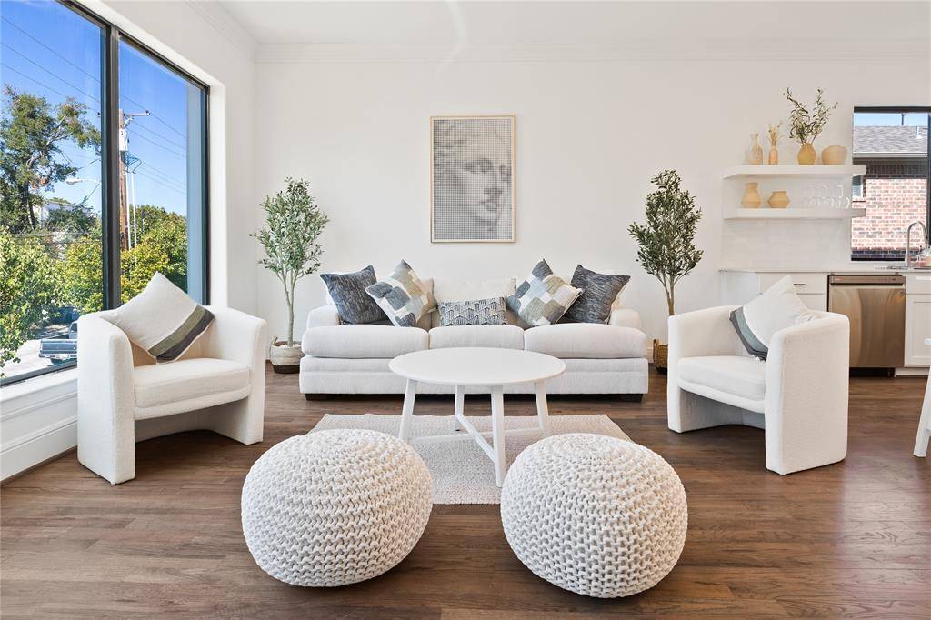 Dallas, TX 75206,5014 Mission Avenue #A