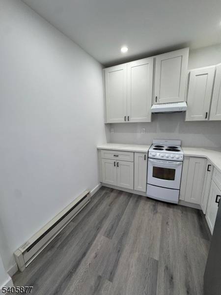 Bloomfield Twp., NJ 07003,96 Broughton Ave