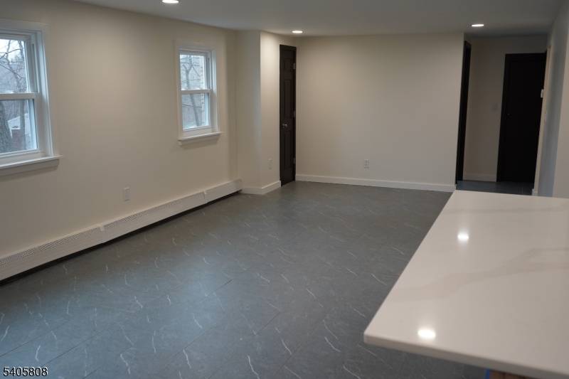 Mount Arlington Boro, NJ 07850,699 Lillian Rd