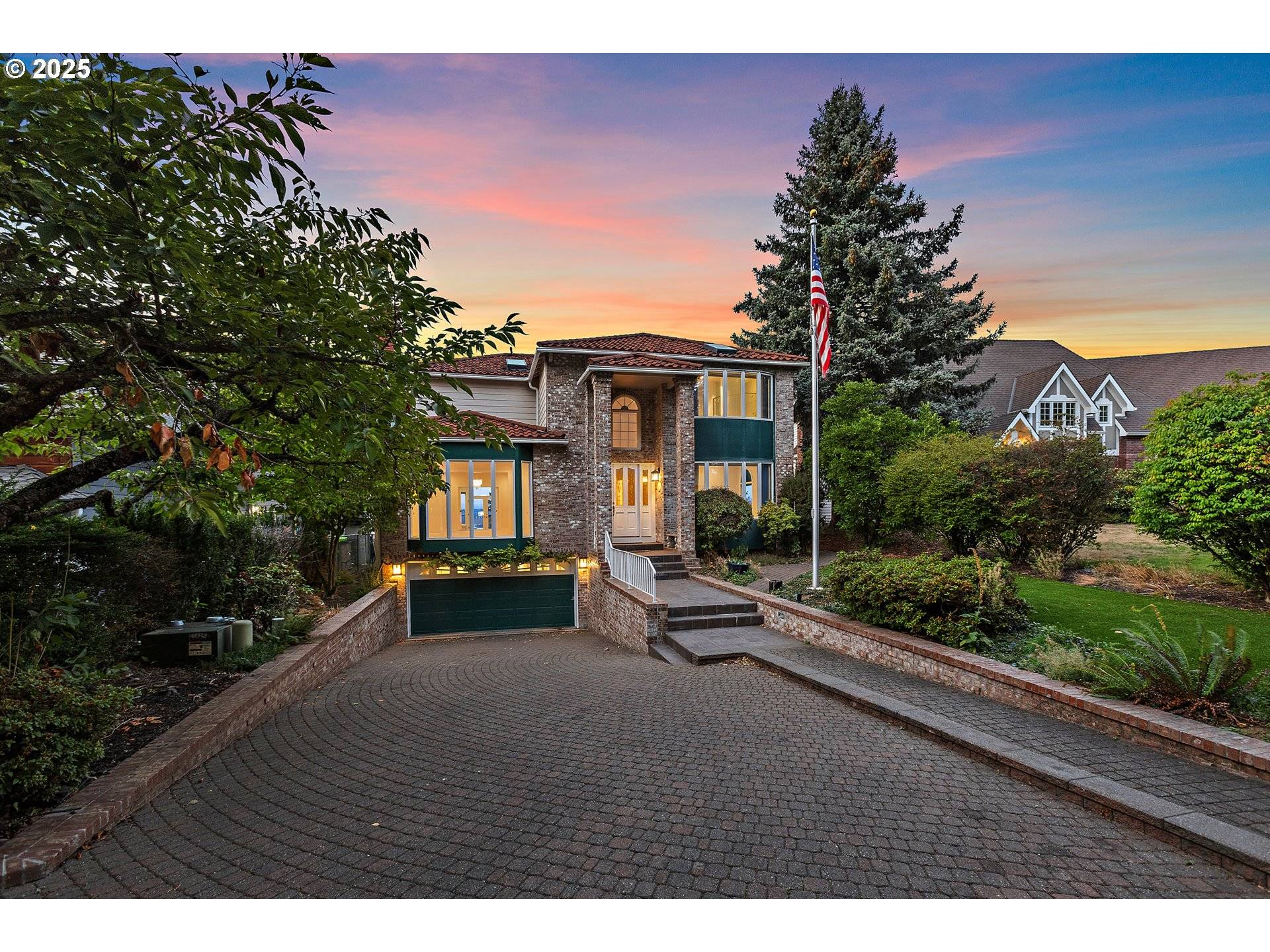 Portland, OR 97220,9101 NE CLIFF ST