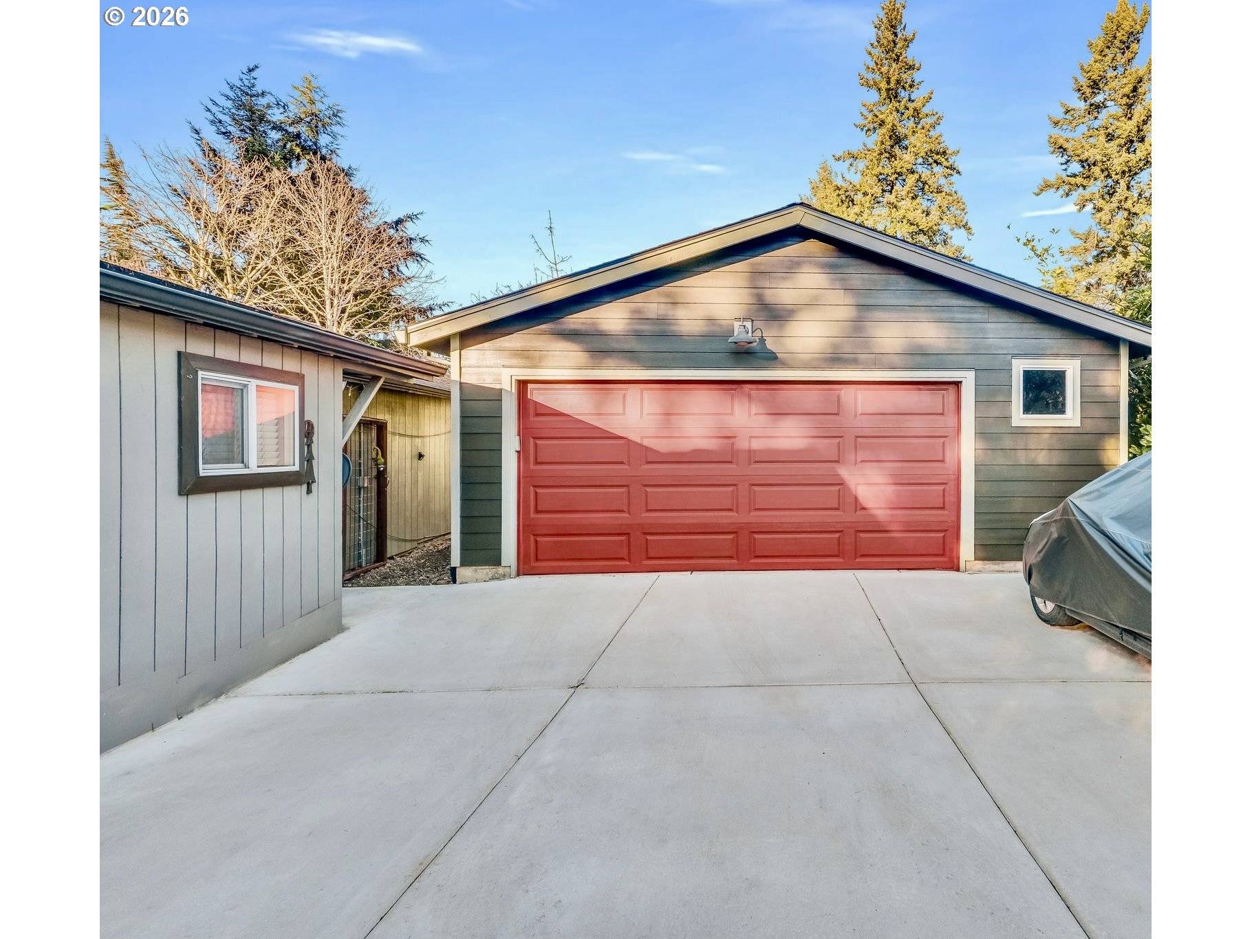 Portland, OR 97216,11821 SE YAMHILL ST