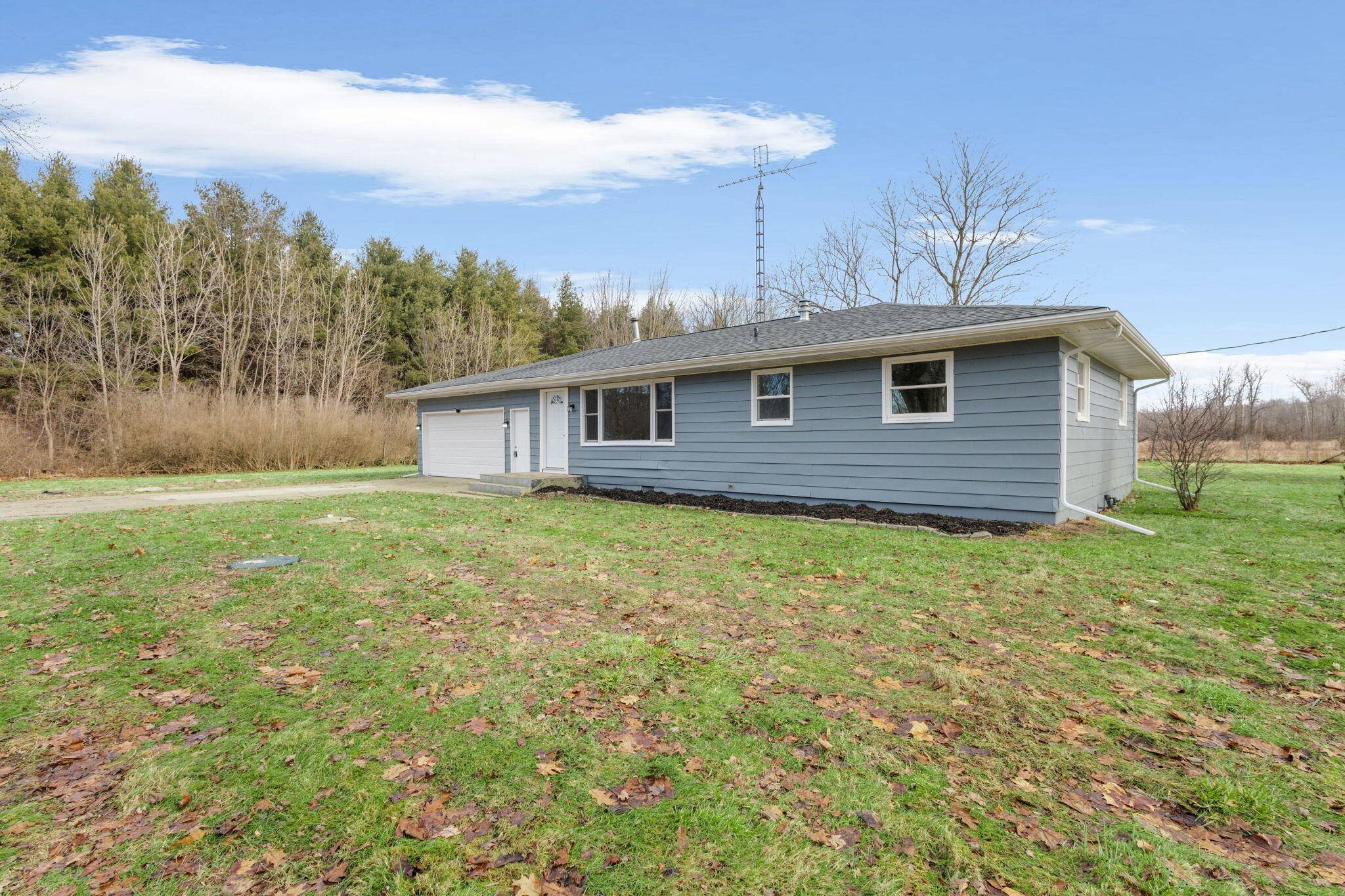 Watervliet, MI 49098,63041 70th ST