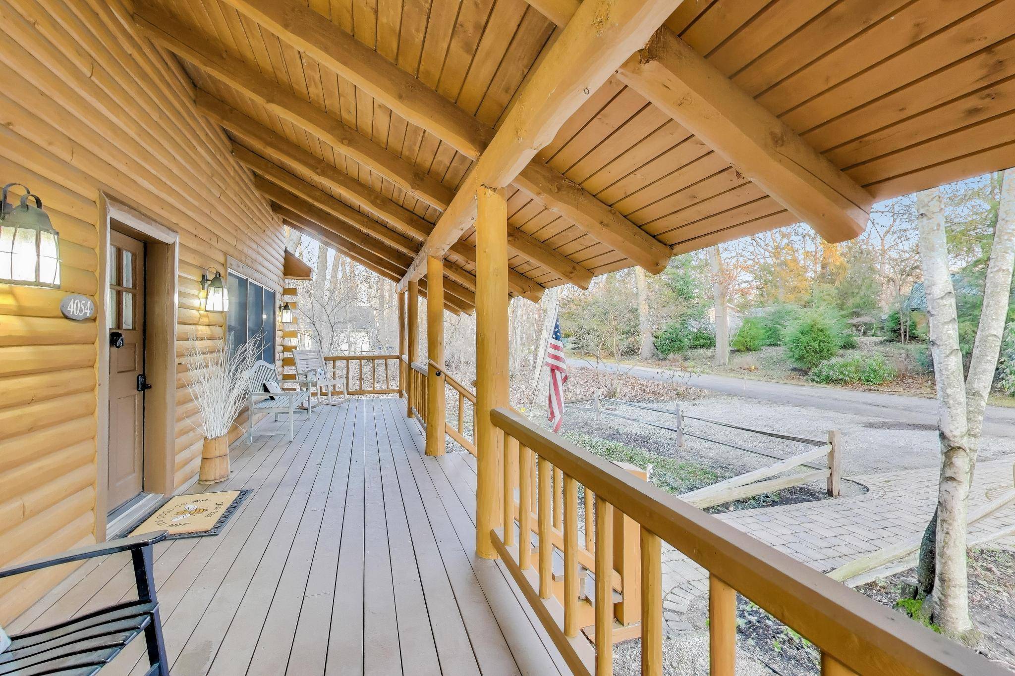 New Buffalo, MI 49117,4054 Choctaw TRL