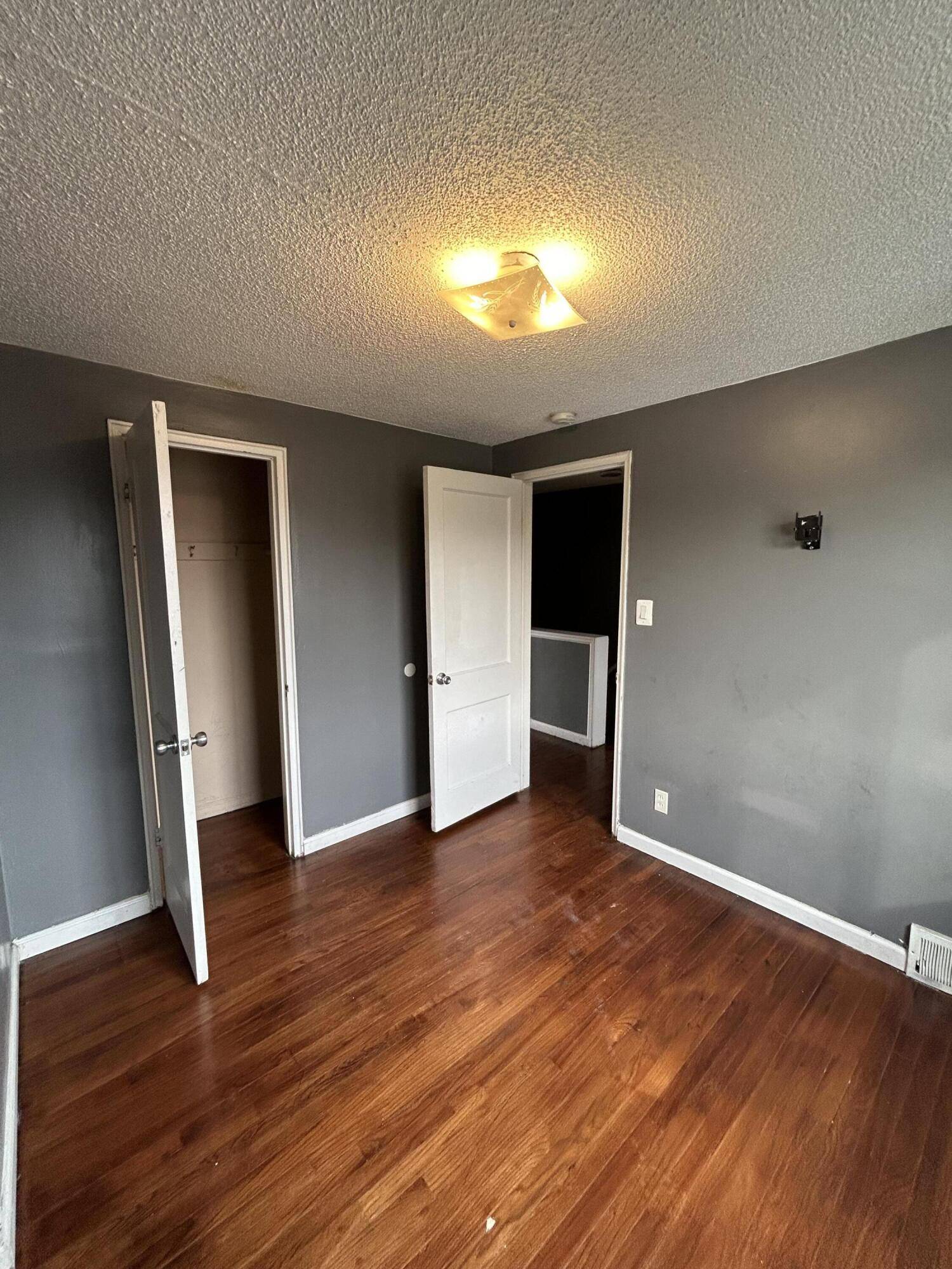 Detroit, MI 48238,3463 Ewald CIR