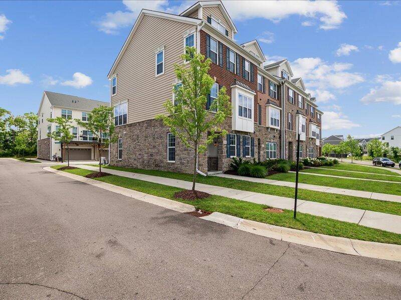 Ann Arbor, MI 48105,2805 Rathmore LN