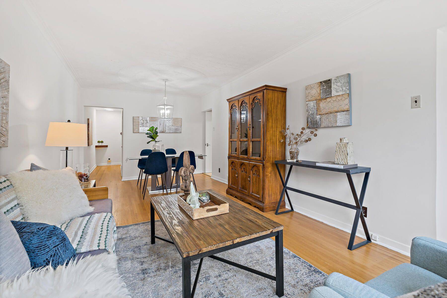 Toronto E09, ON M1H 1S2,108 Rochman BLVD