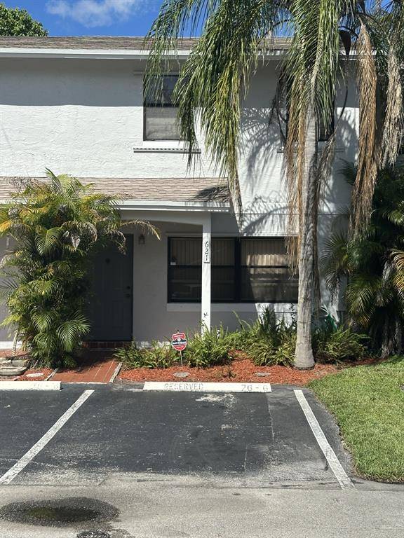 Pembroke Pines, FL 33026,621 NW 105th Way
