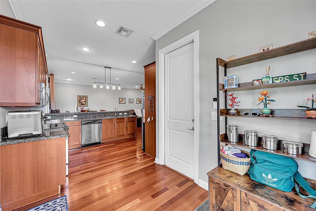 Fort Lauderdale, FL 33316,1110 SE 4th Ave #1110