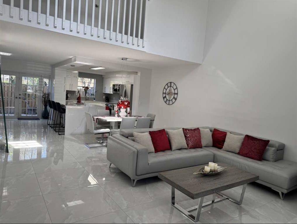 Cooper City, FL 33330,12181 SW 49th Ct