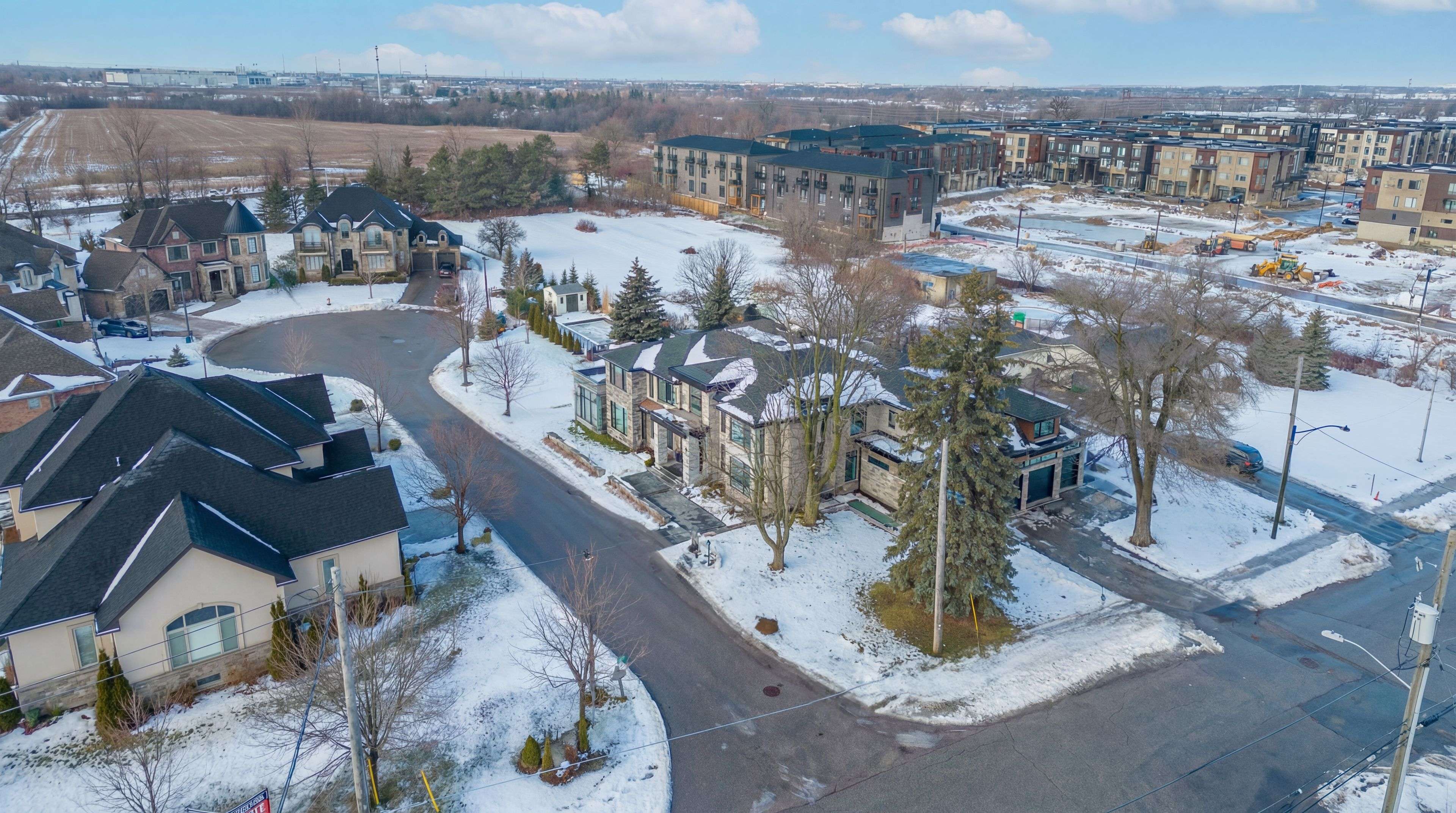 Vaughan, ON L4H 4X7,70 Simmons ST