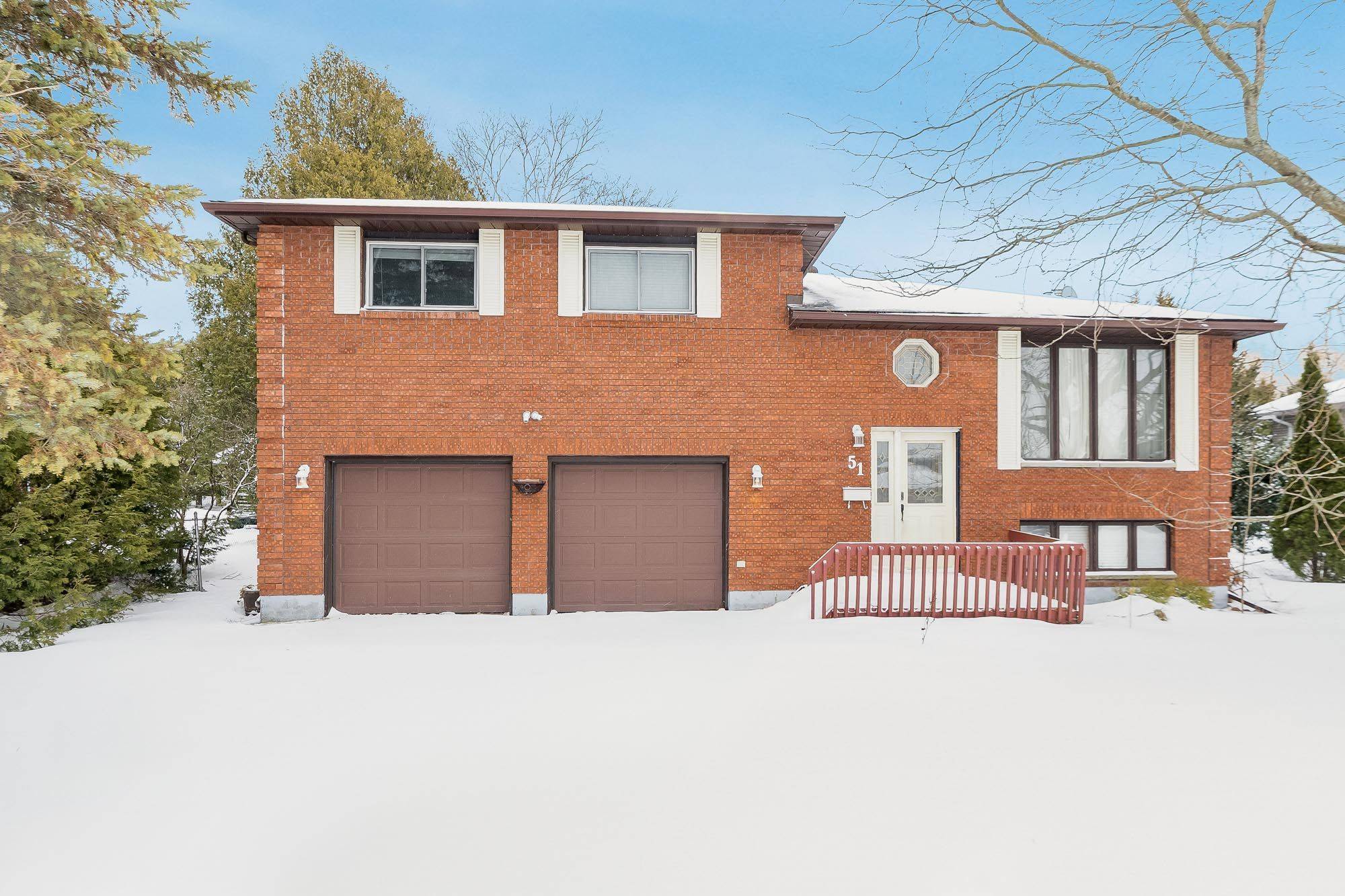 Penetanguishene, ON L9M 1E2,51 Beck BLVD