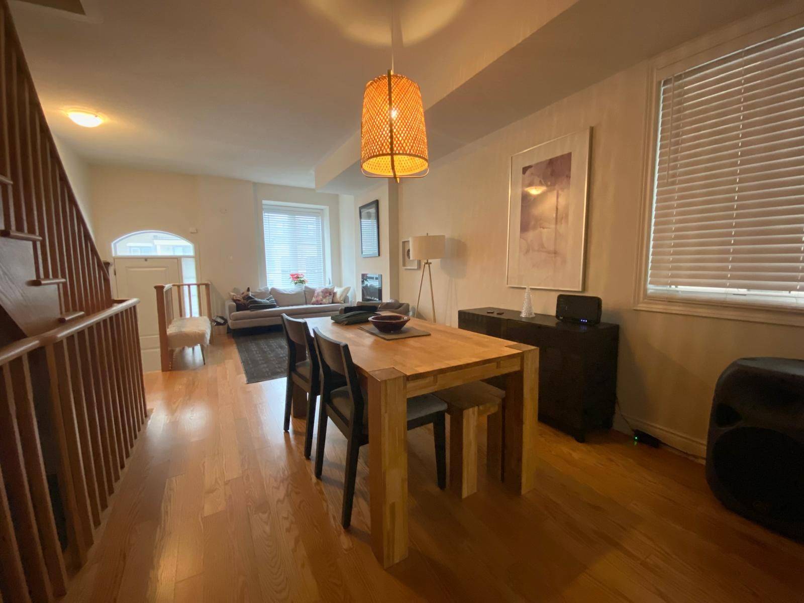 Toronto W08, ON M8Z 0E5,15 Edward Horton CRES