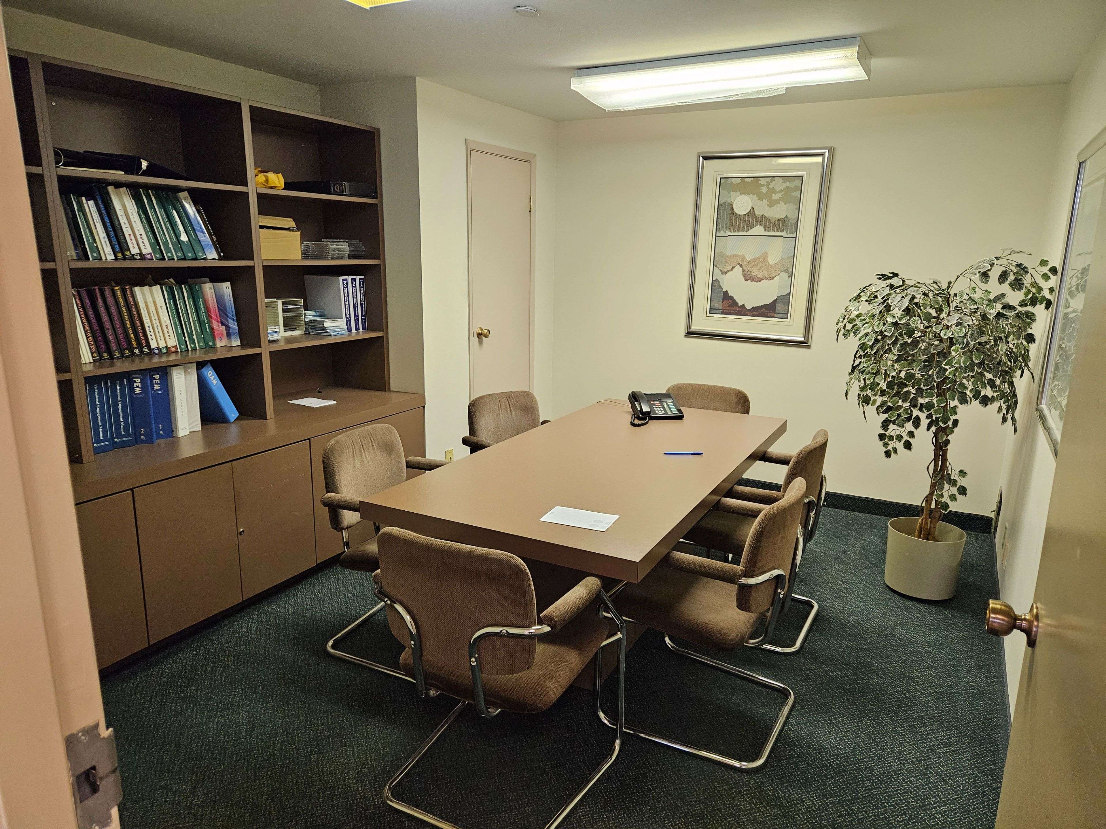 Toronto W05, ON M3K 2A3,1170 Sheppard AVE W #18