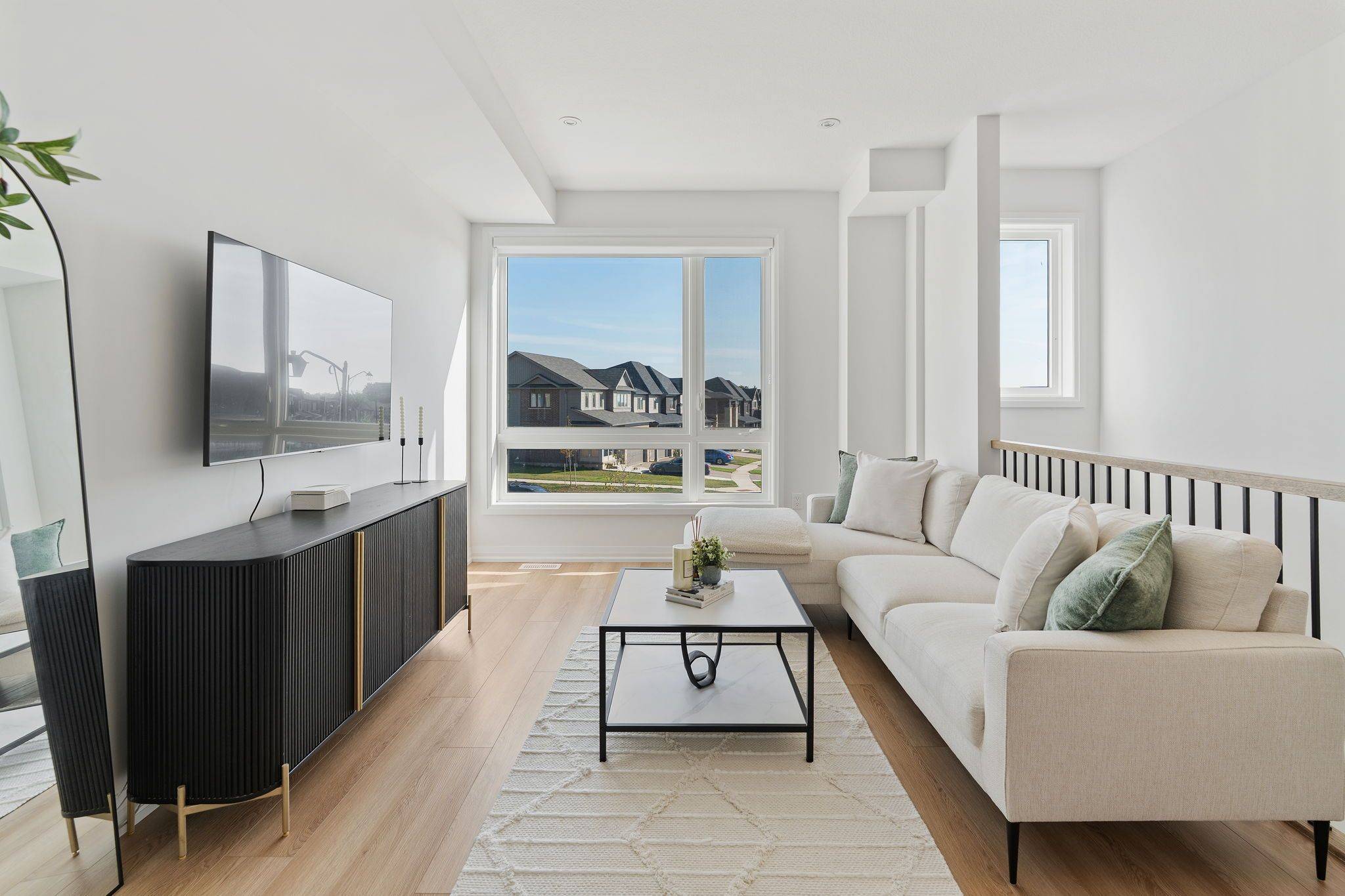 Brant, ON N3L 0N5,55 TOM BROWN DR #61