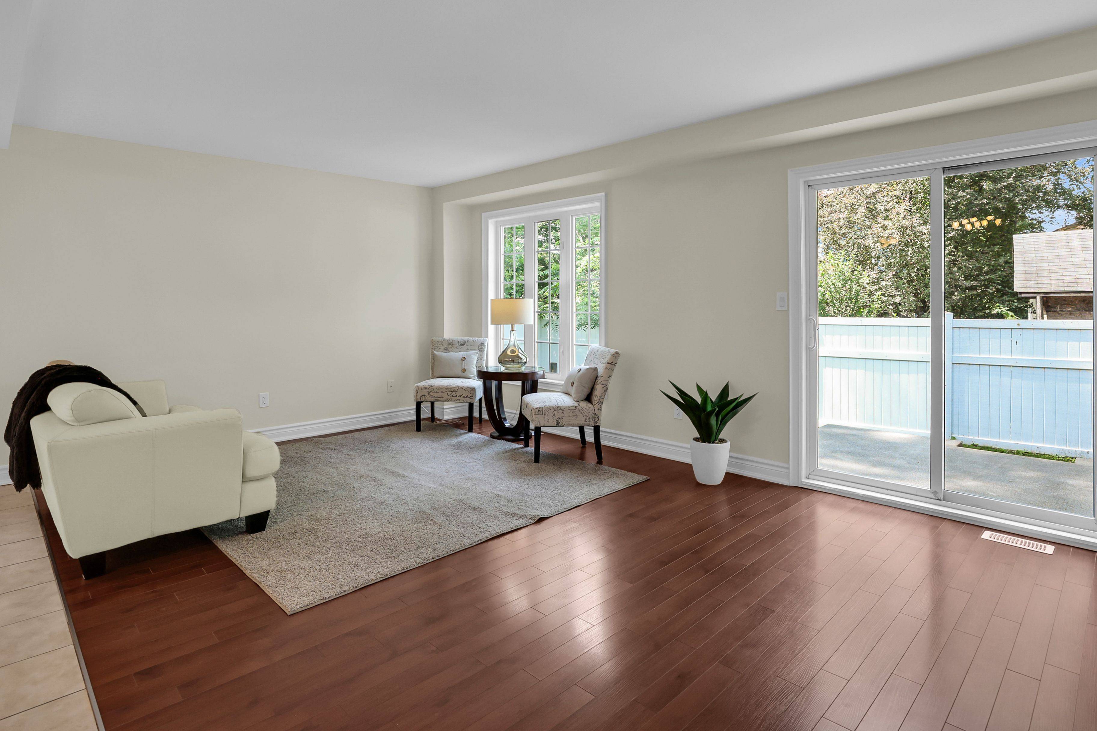 Fort Erie, ON L0S 1B0,56 Queens CIR