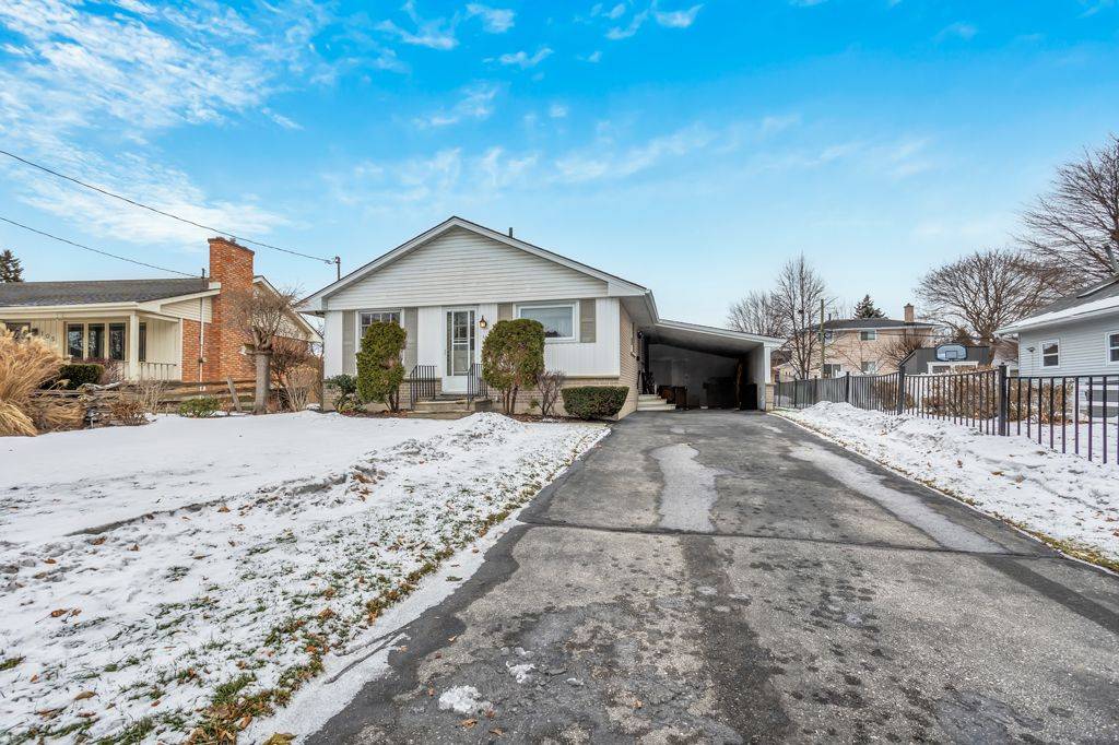 Woodstock, ON N4S 7S8,109 Lyndale CRES