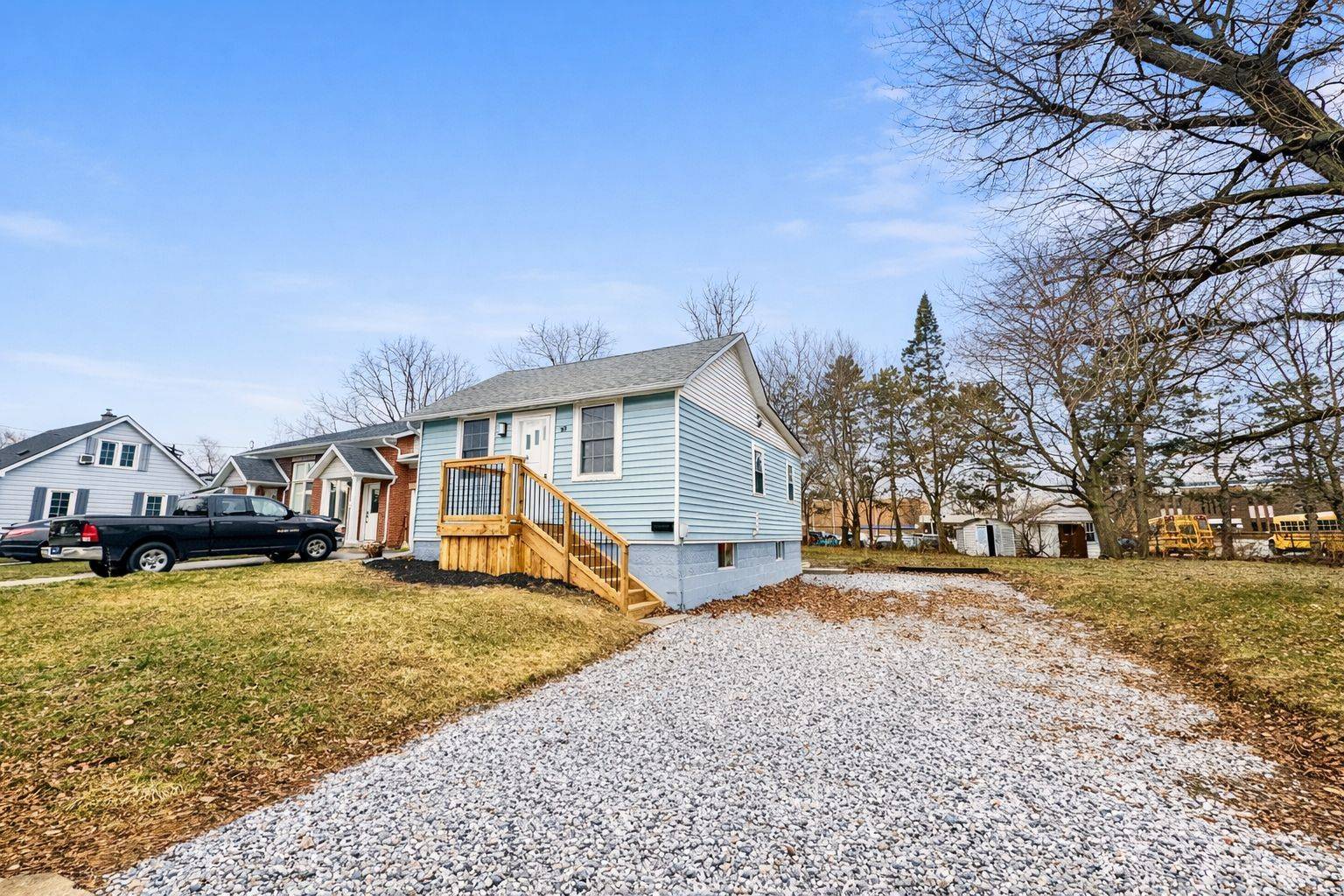 St. Catharines, ON L2P 3G8,99 Bunting RD