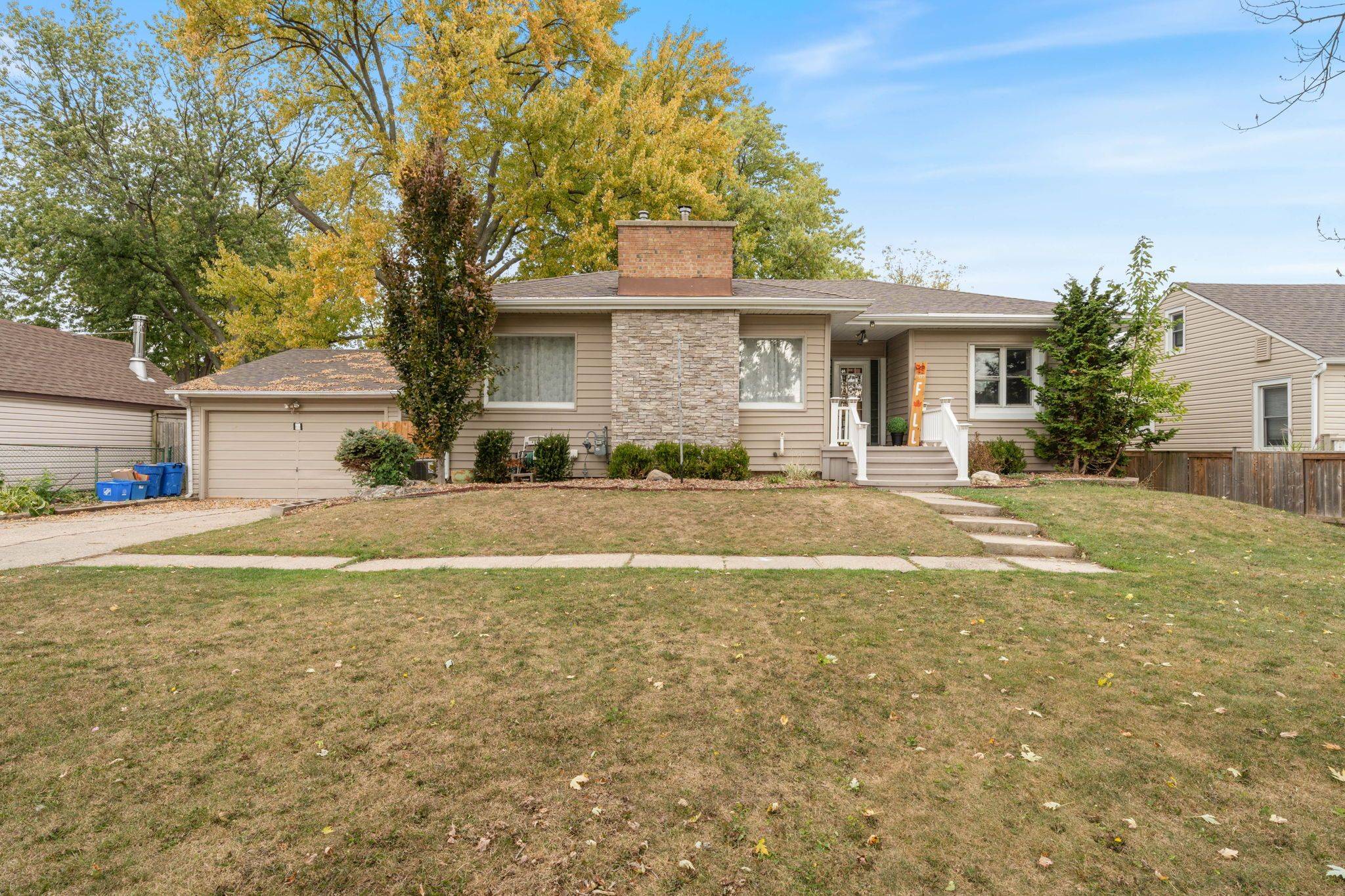 Sarnia, ON N7T 1R9,730 TALFOURD ST