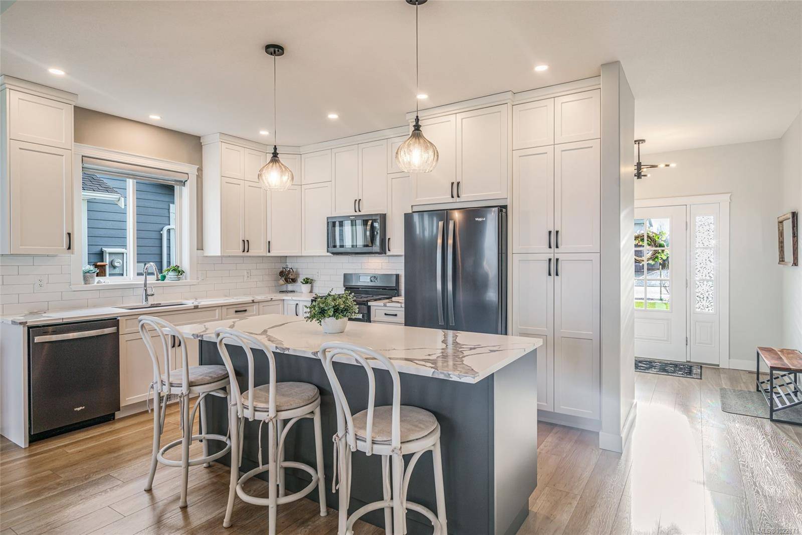 Courtenay, BC V9N 0B6,3311 Eagleview Cres