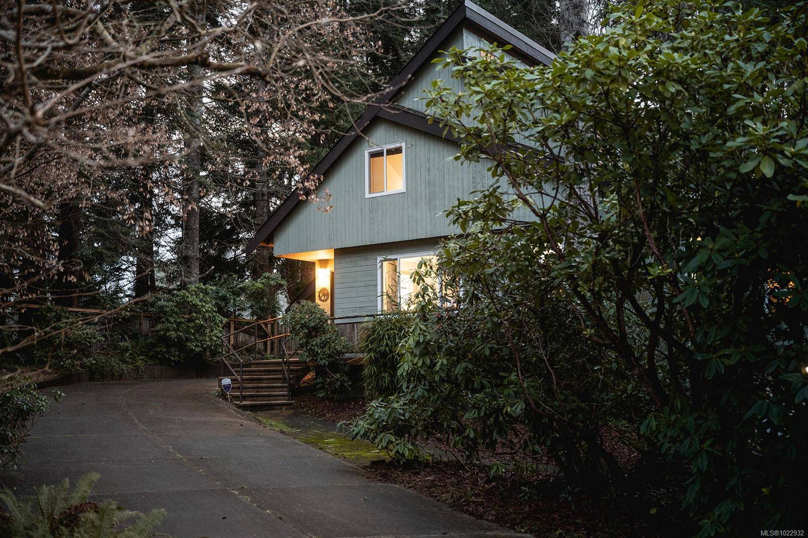 Campbell River, BC V9H 1J5,3844 Sutil Rd