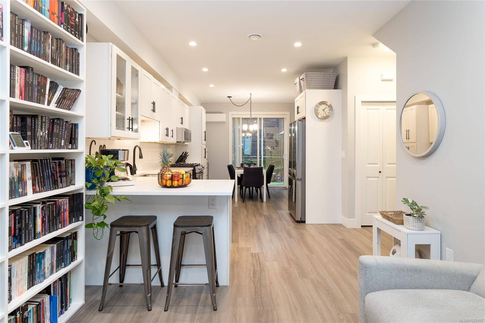 Langford, BC V9C 0J4,933 Turnstone Ridge