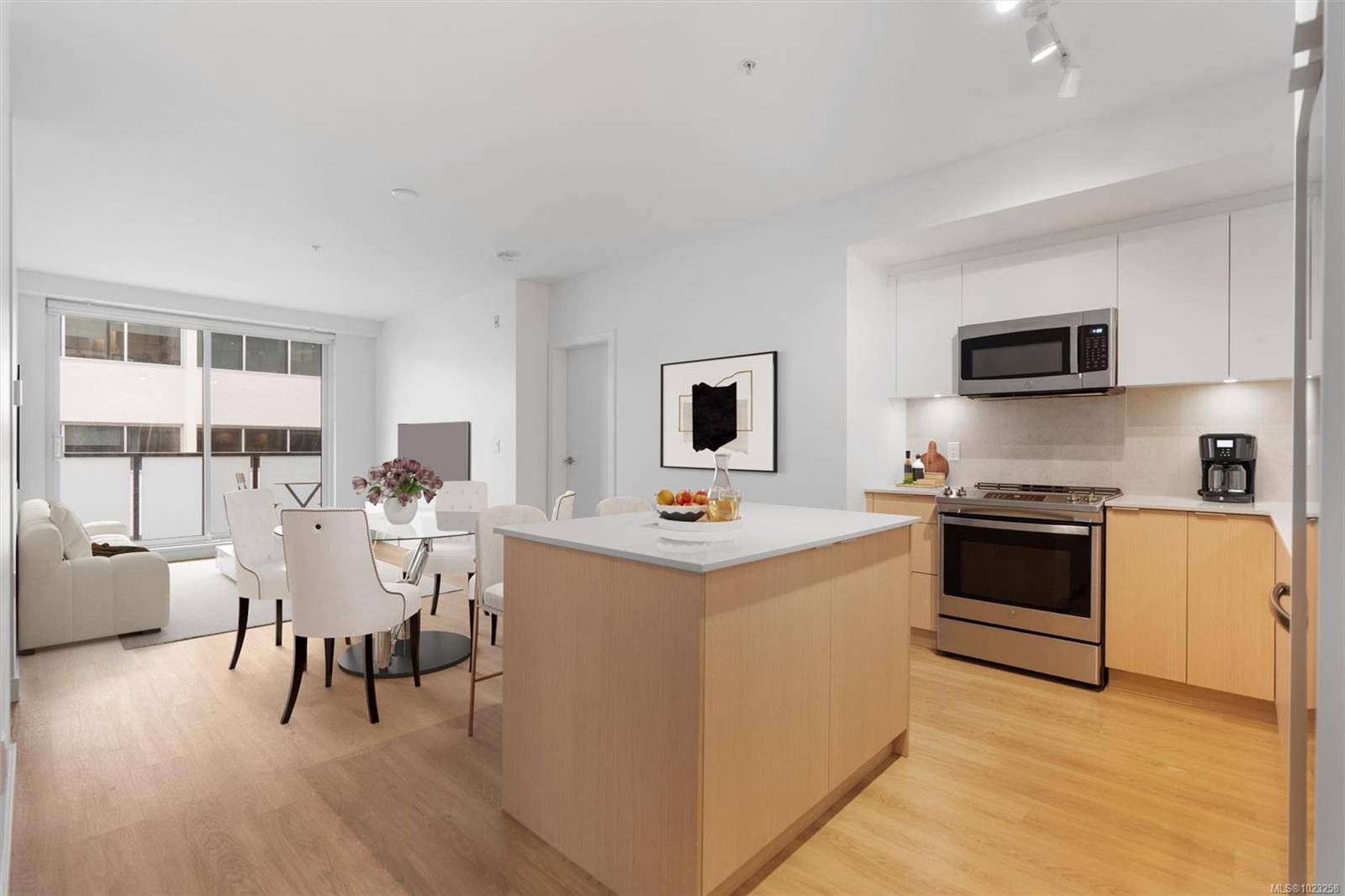 Victoria, BC V8V 0H2,1115 Johnson St #217