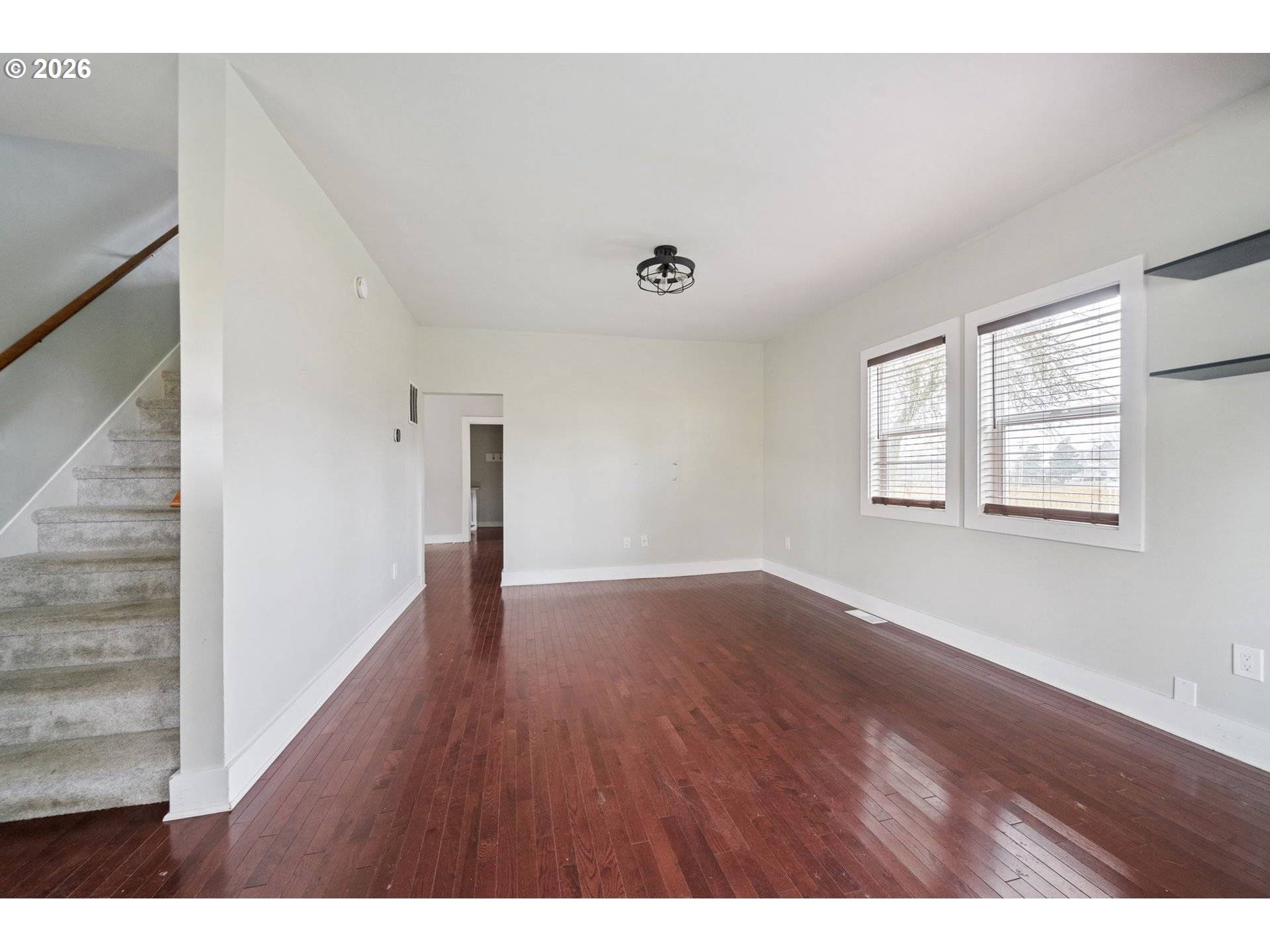 Carlton, OR 97111,357 N YAMHILL ST